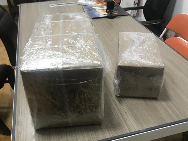 Візи на лавки поставляються партіями, щоб задовольнити сильний попит на ринку