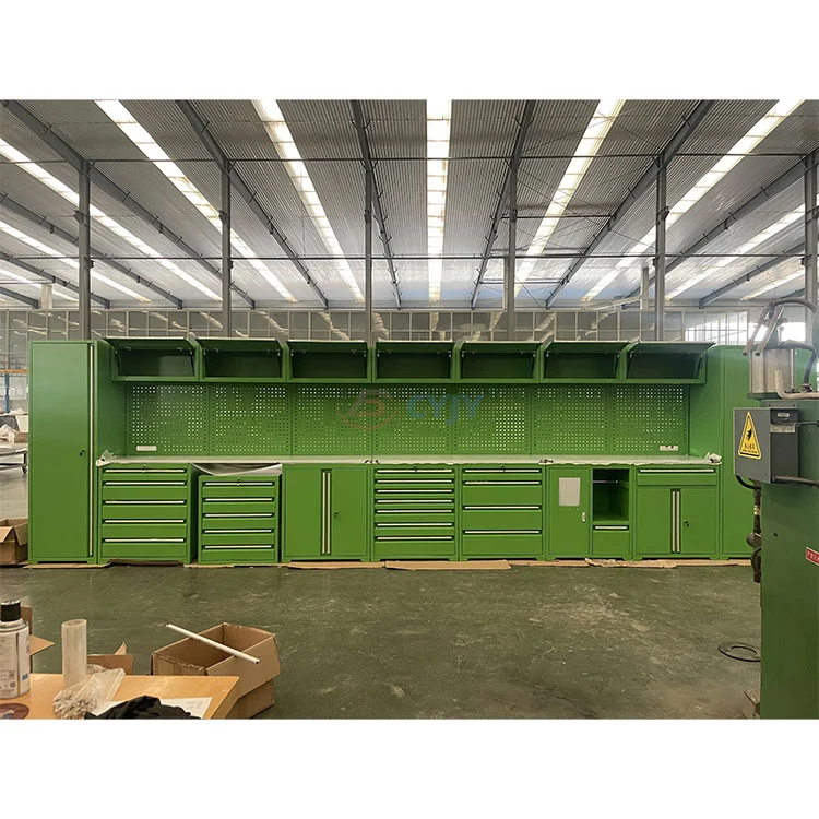 Багатофункціональні гаражні шафи на замовлення